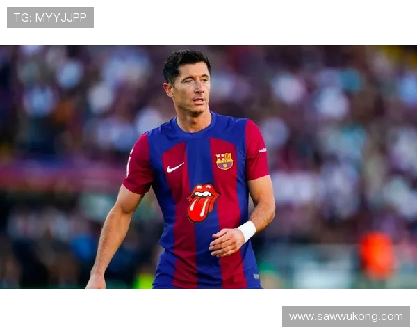 C罗 vs 莱万：进球效率与战术角色解析