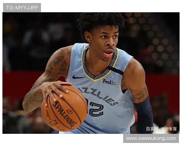 莫兰特家的车库比我家还大，里面停的全是限量款