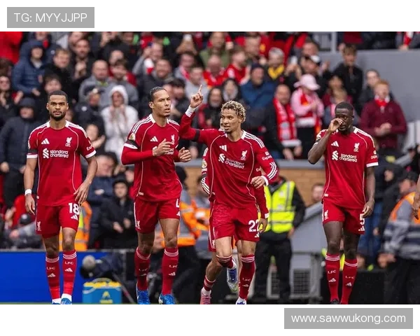 利物浦伤病困扰加剧，对关键赛季表现与争冠走势形成持续性考验