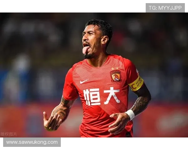 撕开后防前插射门制造威胁保利尼奥较赛季初角色转变